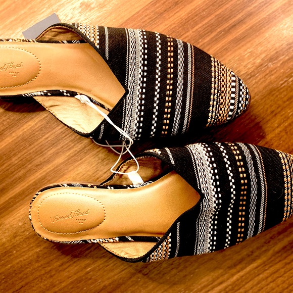 Universal Thread Shoes - Universal Threads Knit Boho Slip on Pointy Toed Mules